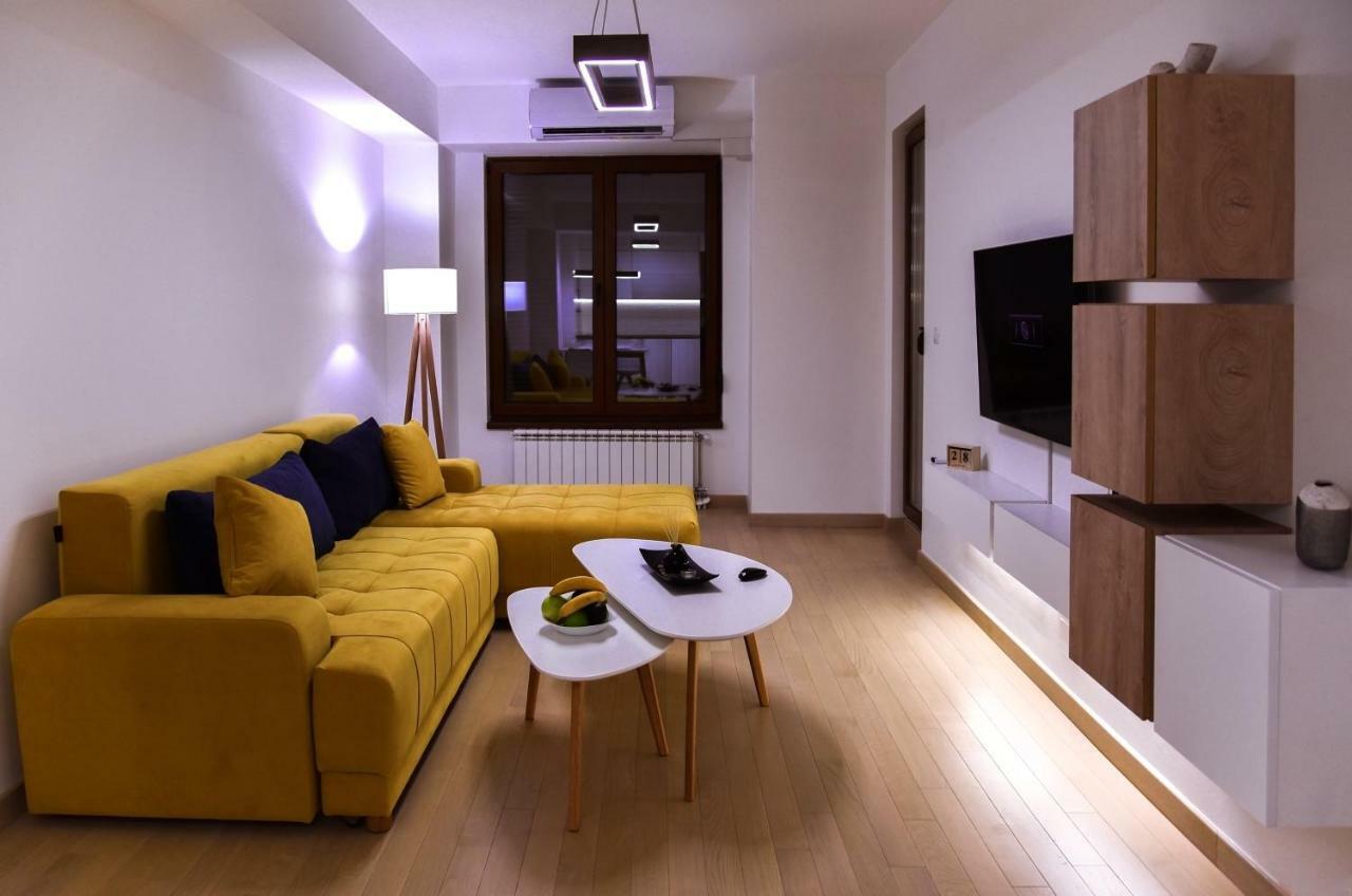 Lux Apartment Flatiron Skopje Buitenkant foto