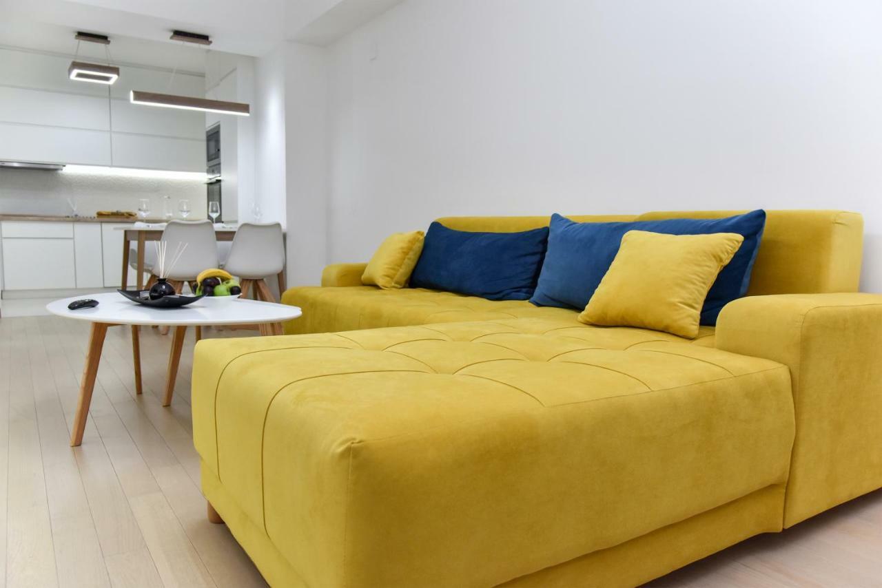 Lux Apartment Flatiron Skopje Buitenkant foto